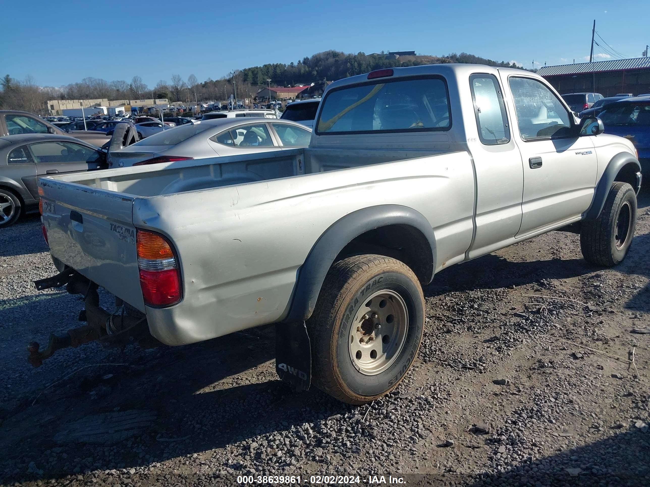 Photo 3 VIN: 5TEWN72N62Z105027 - TOYOTA TACOMA 