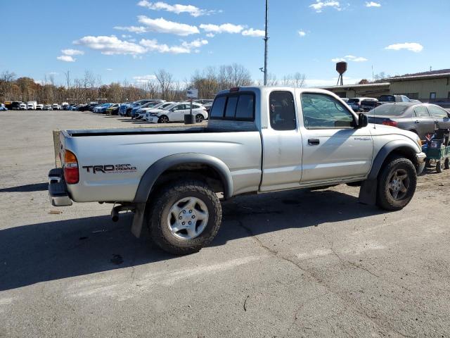 Photo 2 VIN: 5TEWN72N74Z335243 - TOYOTA TACOMA XTR 