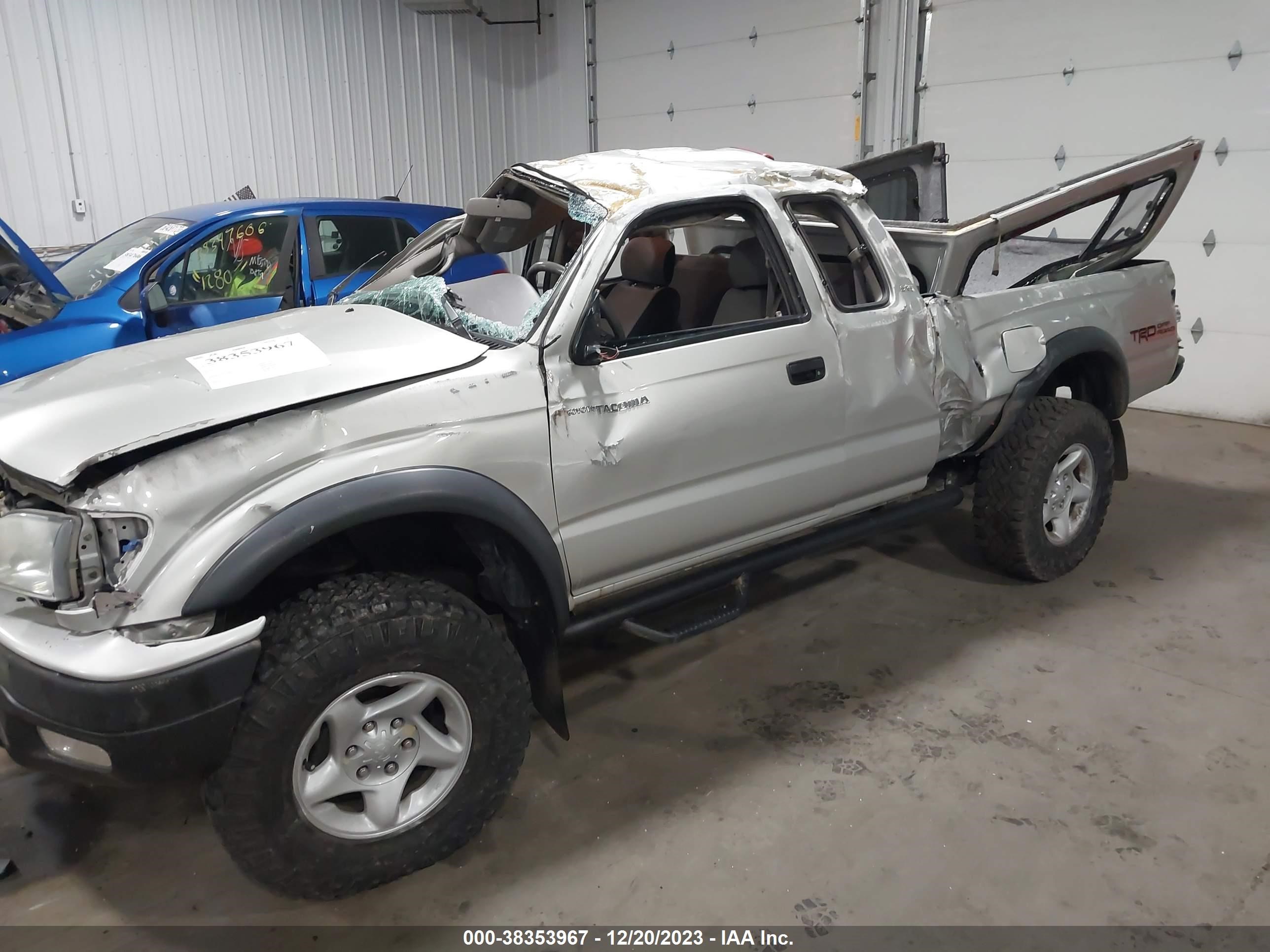 Photo 5 VIN: 5TEWN72N74Z356917 - TOYOTA TACOMA 