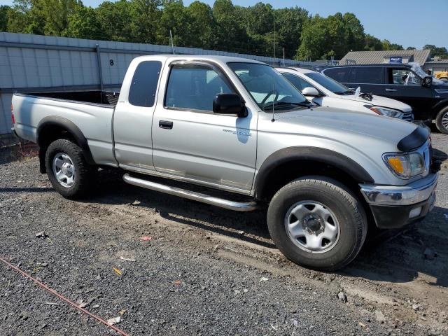 Photo 3 VIN: 5TEWN72N82Z065081 - TOYOTA TACOMA XTR 