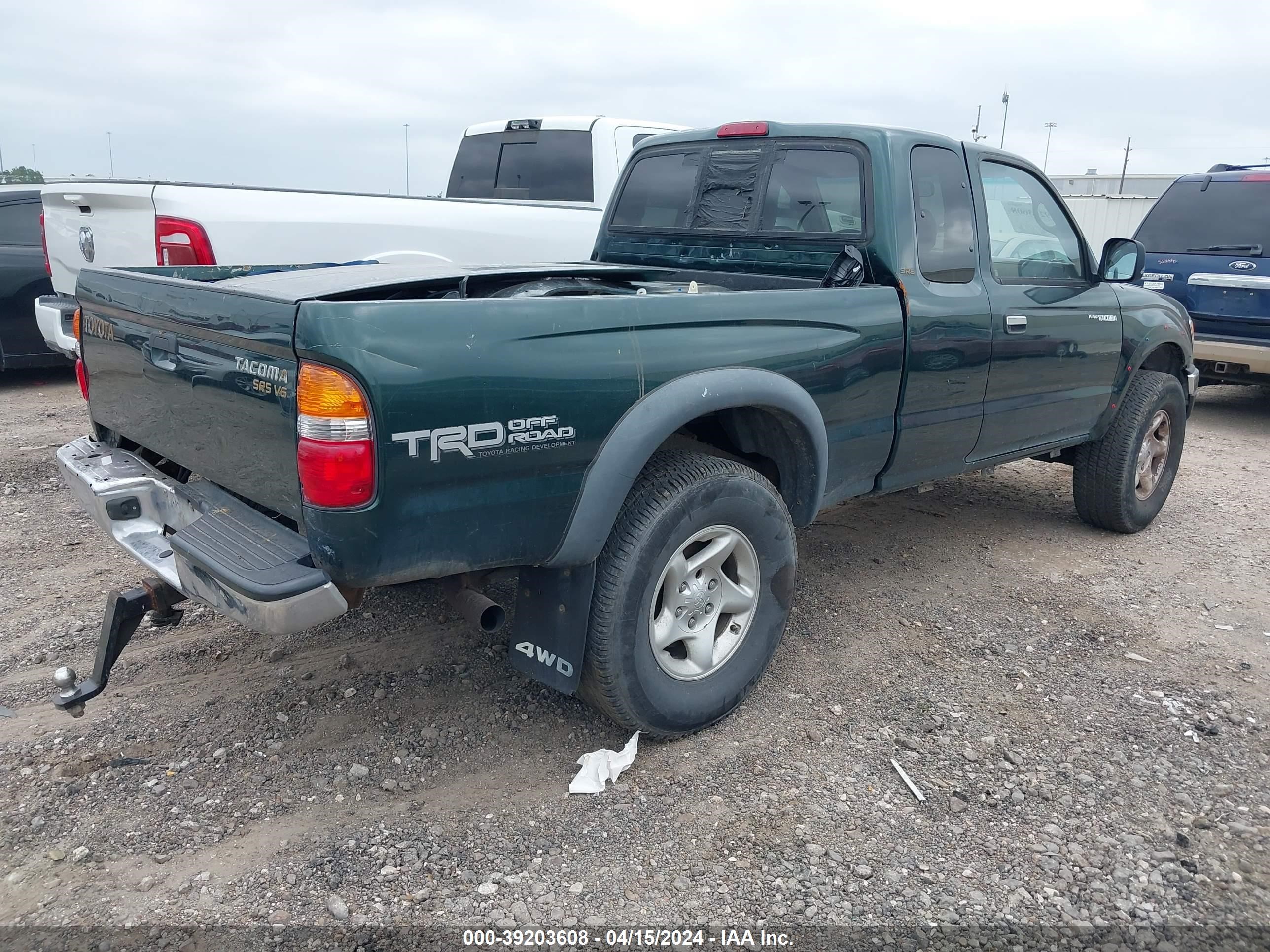 Photo 3 VIN: 5TEWN72N83Z194231 - TOYOTA TACOMA 