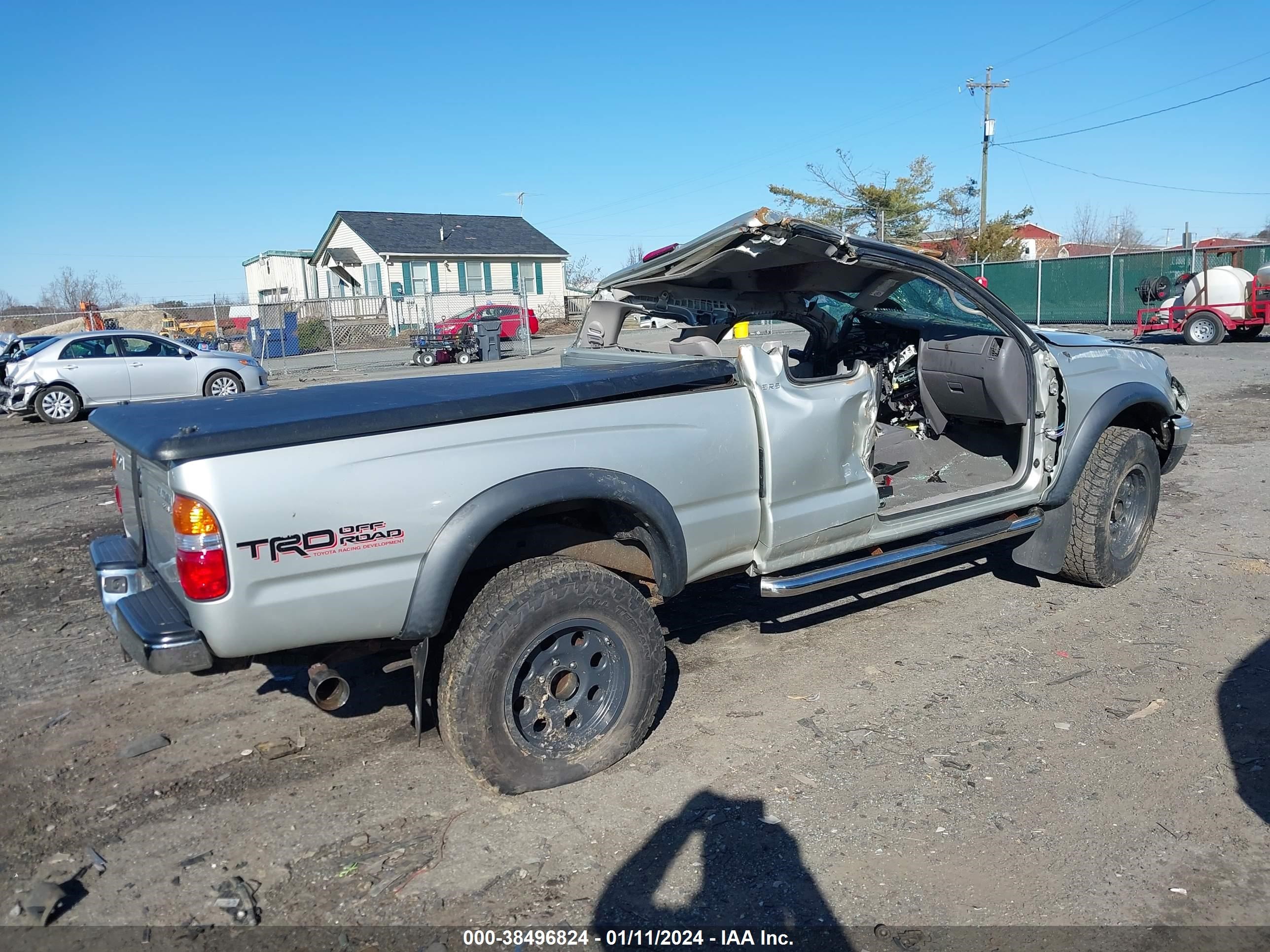 Photo 3 VIN: 5TEWN72N84Z320654 - TOYOTA TACOMA 