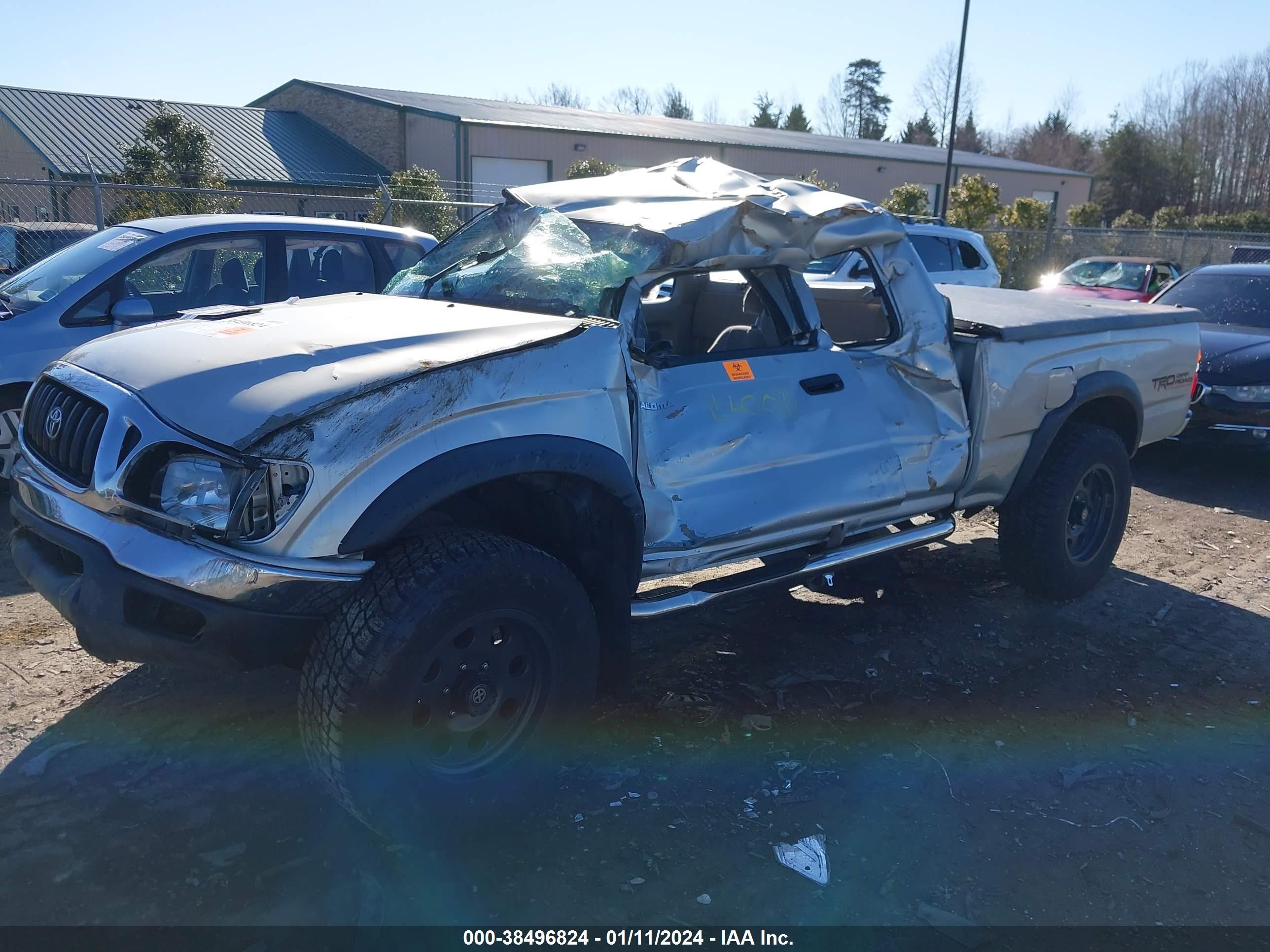 Photo 5 VIN: 5TEWN72N84Z320654 - TOYOTA TACOMA 