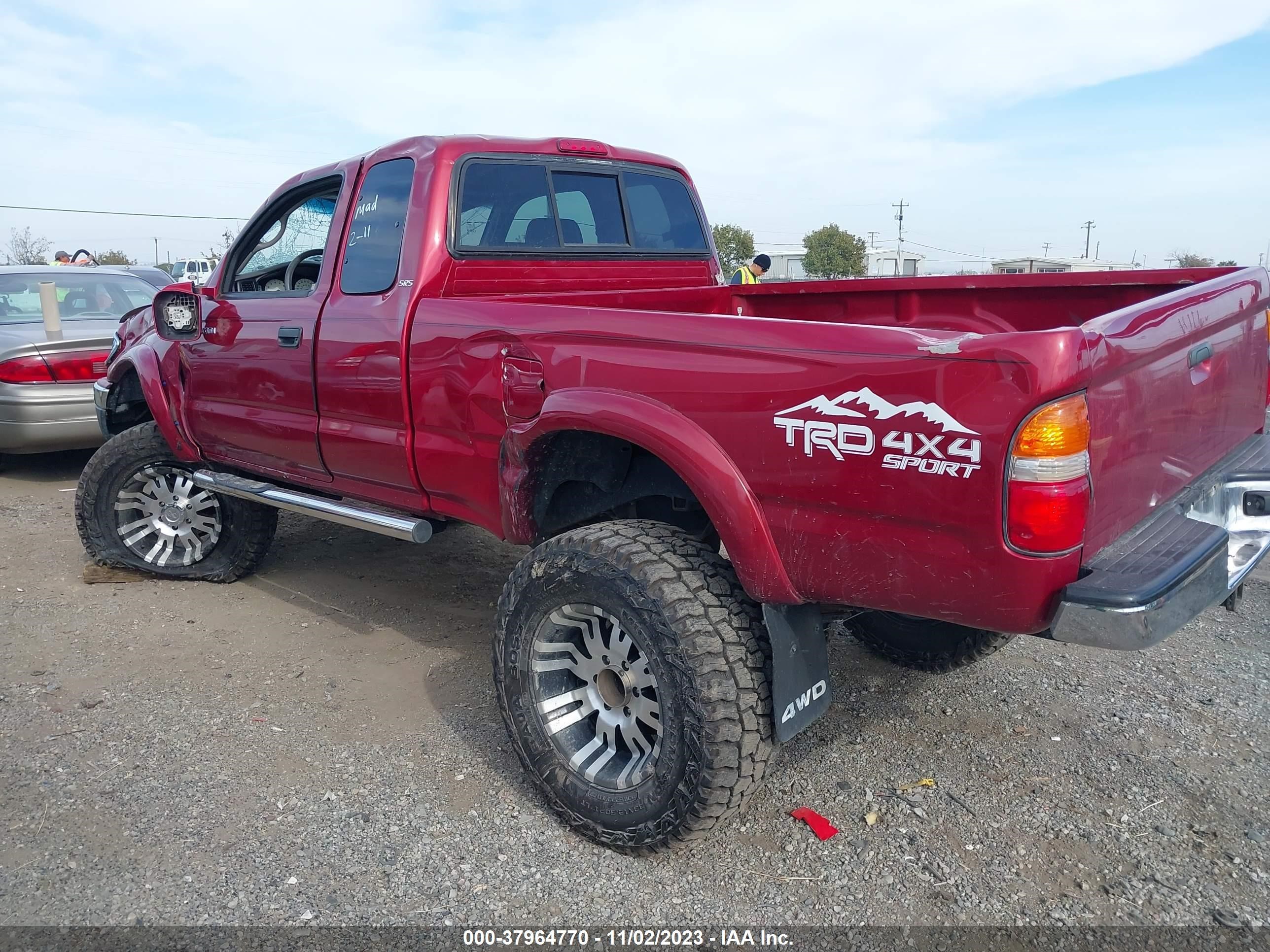 Photo 2 VIN: 5TEWN72N84Z368560 - TOYOTA TACOMA 