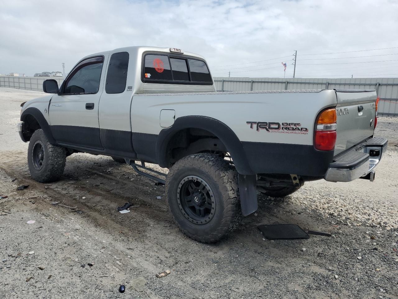 Photo 1 VIN: 5TEWN72N92Z011014 - TOYOTA TACOMA 