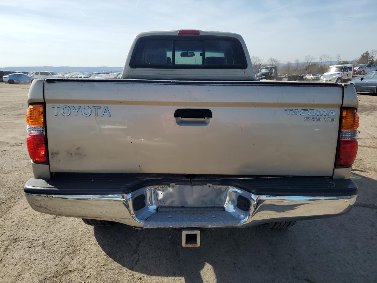 Photo 5 VIN: 5TEWN72N94Z425395 - TOYOTA TACOMA 