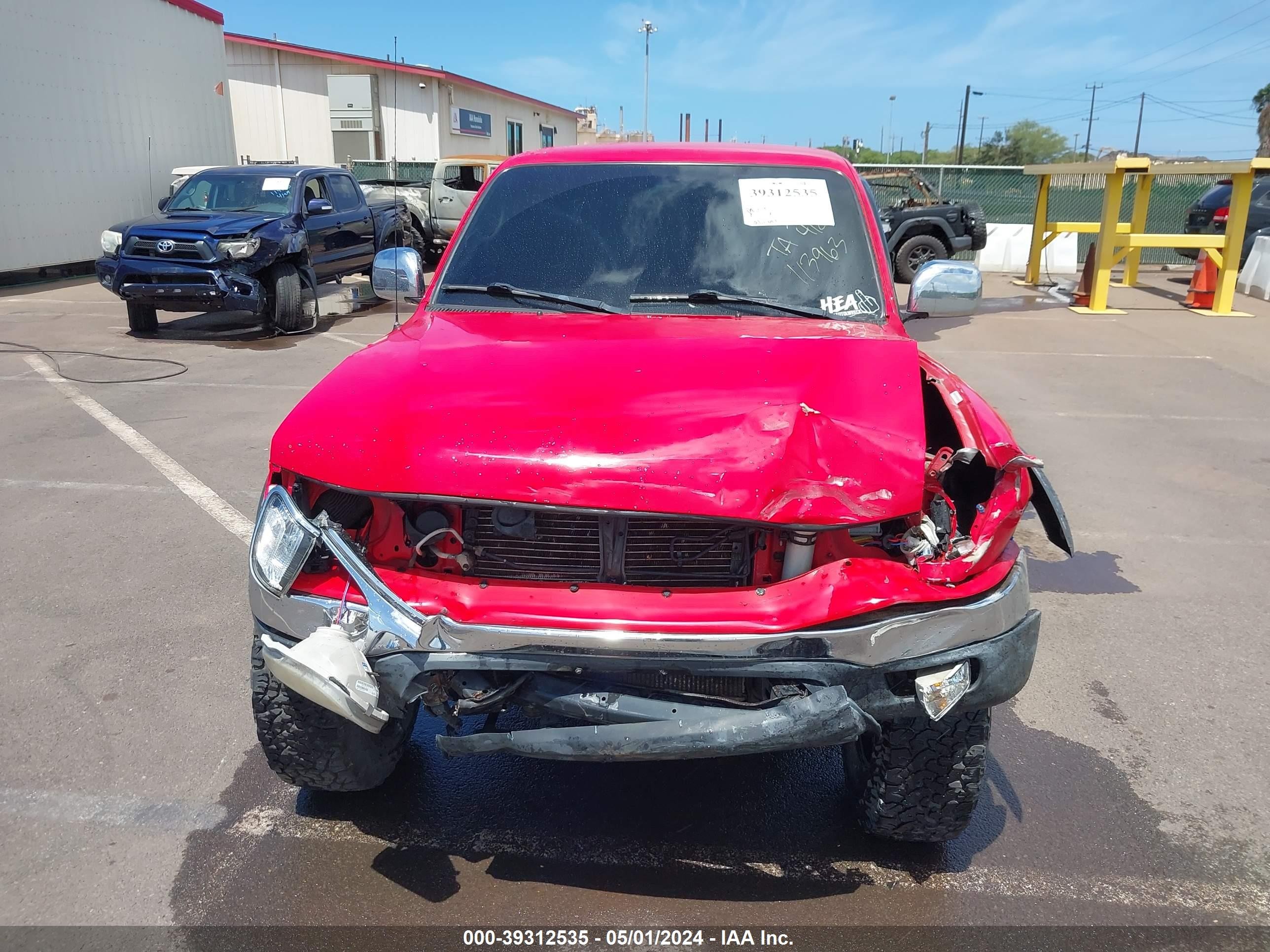 Photo 12 VIN: 5TEWN72NX2Z094324 - TOYOTA TACOMA 