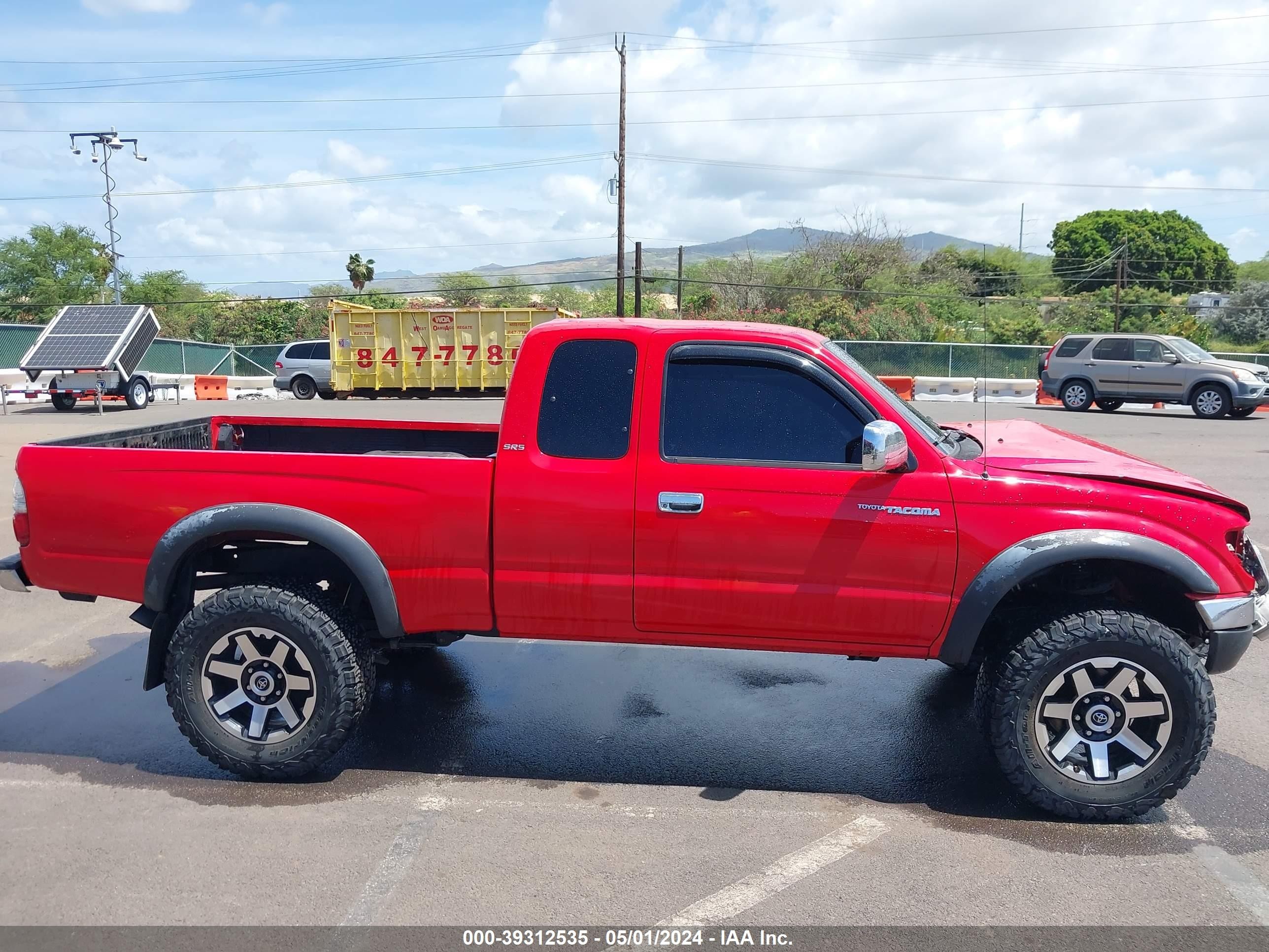 Photo 13 VIN: 5TEWN72NX2Z094324 - TOYOTA TACOMA 