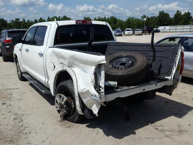 Photo 2 VIN: 5TFAW5F10FX438467 - TOYOTA TUNDRA CRE 