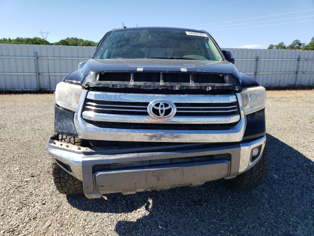 Photo 4 VIN: 5TFAW5F10GX518059 - TOYOTA TUNDRA 