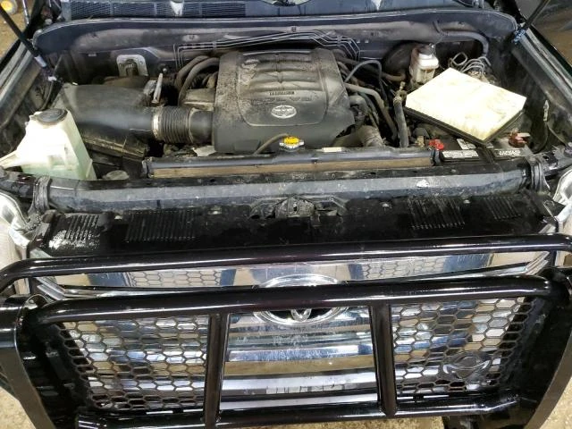 Photo 10 VIN: 5TFAW5F10GX526792 - TOYOTA TUNDRA CRE 