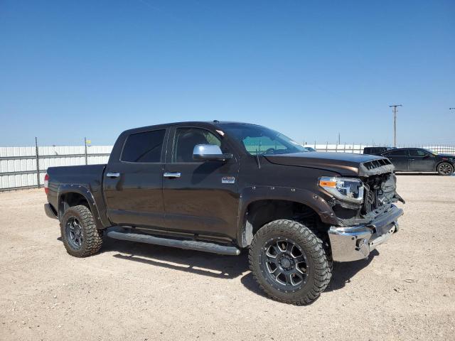 Photo 3 VIN: 5TFAW5F10JX712727 - TOYOTA TUNDRA 