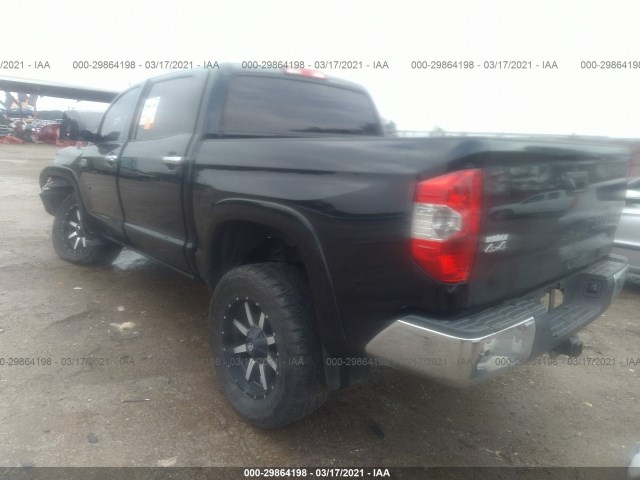 Photo 2 VIN: 5TFAW5F11FX417630 - TOYOTA TUNDRA 4WD TRUCK 