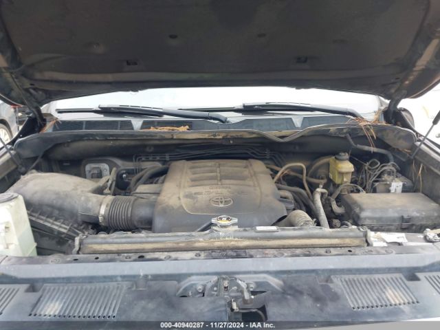 Photo 9 VIN: 5TFAW5F11GX497061 - TOYOTA TUNDRA 