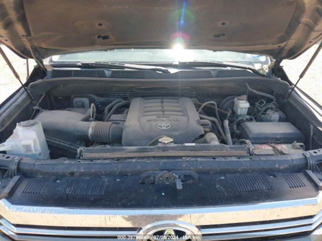 Photo 9 VIN: 5TFAW5F11HX624585 - TOYOTA TUNDRA 