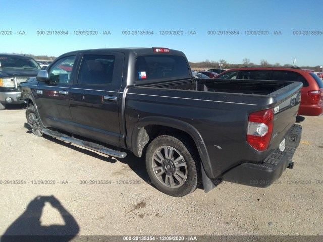 Photo 2 VIN: 5TFAW5F11JX716236 - TOYOTA TUNDRA 4WD 