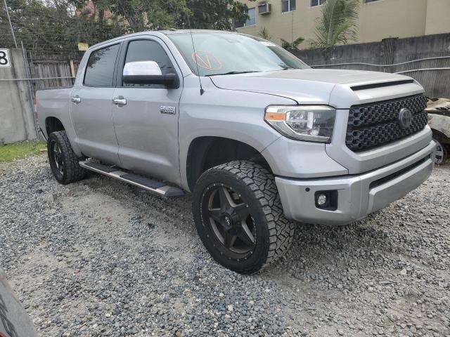 Photo 3 VIN: 5TFAW5F11JX719640 - TOYOTA TUNDRA 