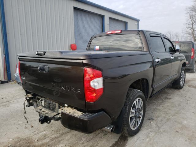 Photo 3 VIN: 5TFAW5F11JX720383 - TOYOTA TUNDRA CRE 