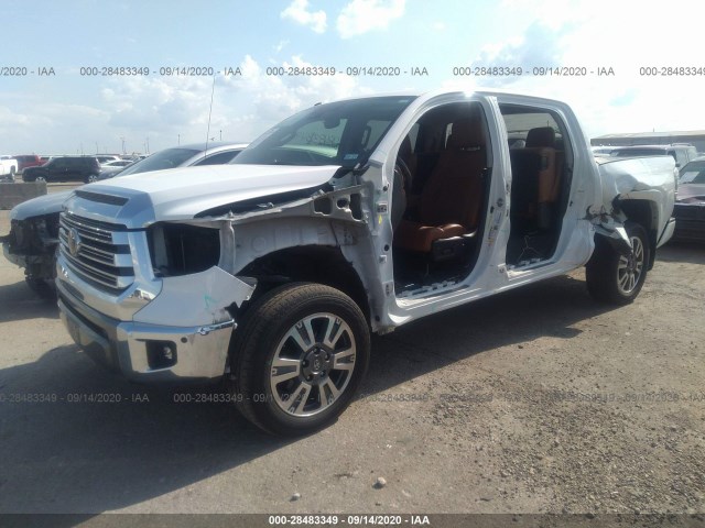 Photo 1 VIN: 5TFAW5F11JX735756 - TOYOTA TUNDRA 4WD 