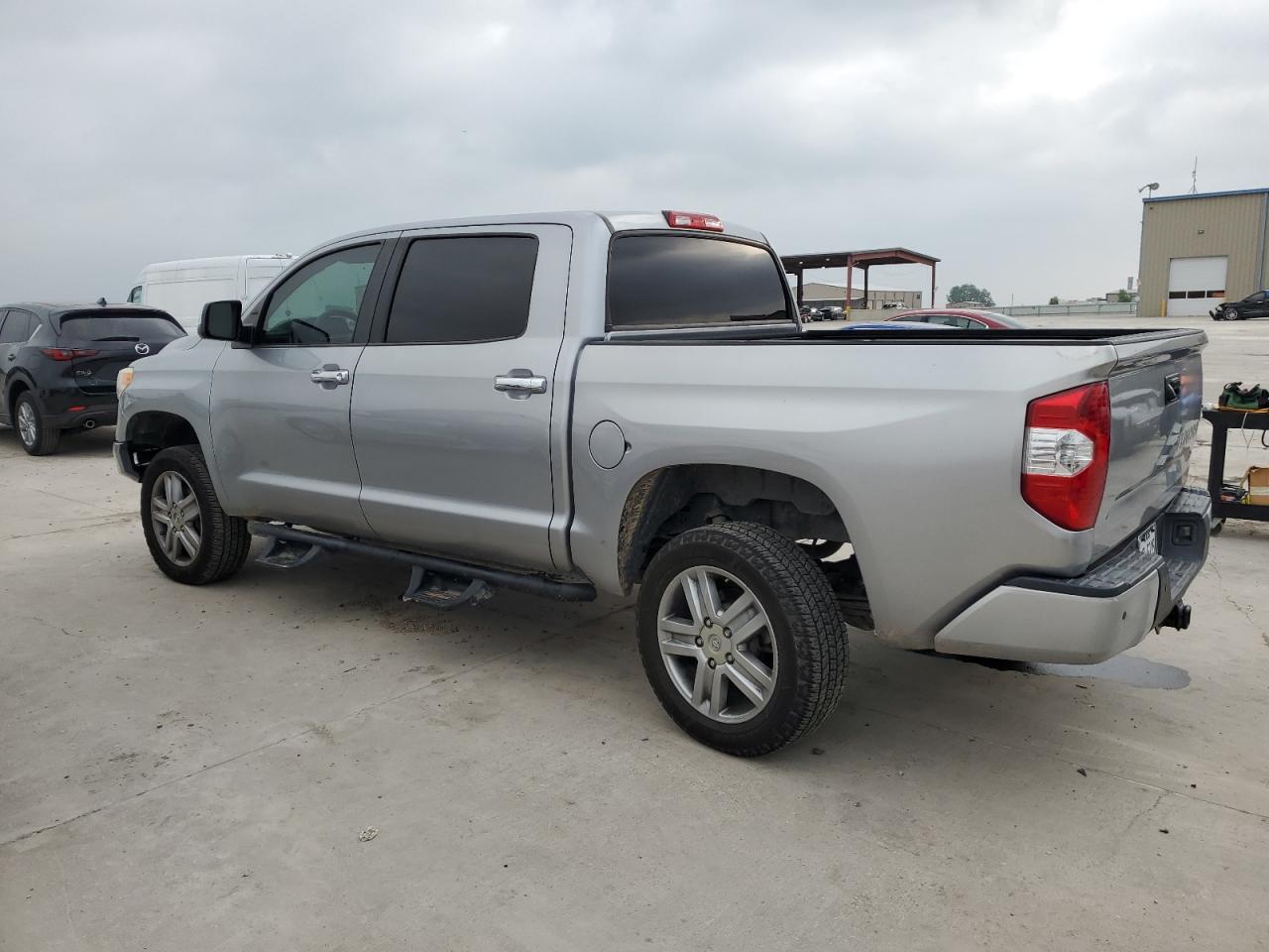 Photo 1 VIN: 5TFAW5F12EX356061 - TOYOTA TUNDRA CRE 