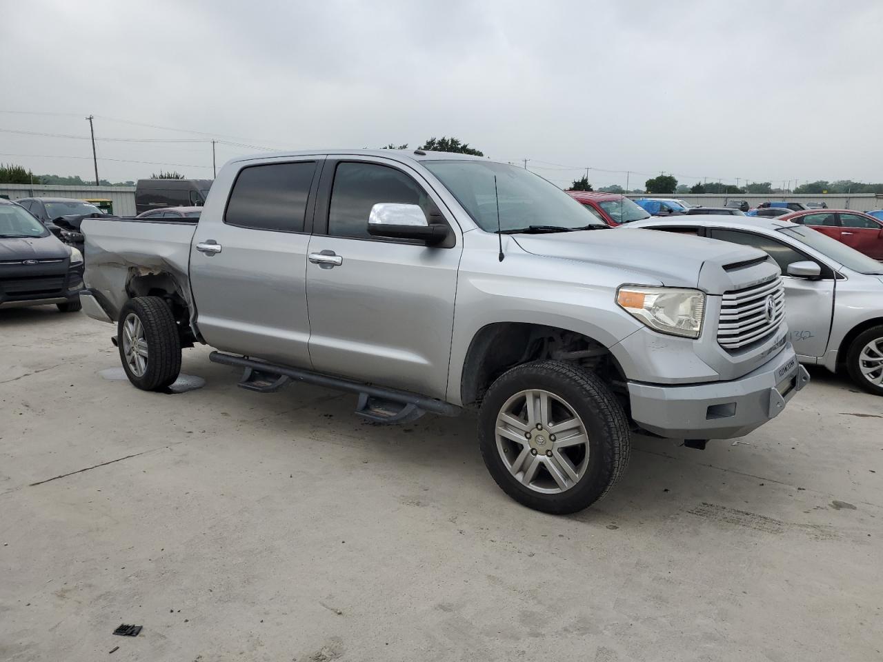 Photo 3 VIN: 5TFAW5F12EX356061 - TOYOTA TUNDRA CRE 