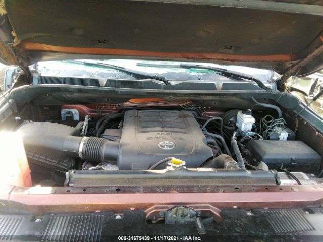 Photo 9 VIN: 5TFAW5F13GX530836 - TOYOTA TUNDRA 4WD TRUCK 