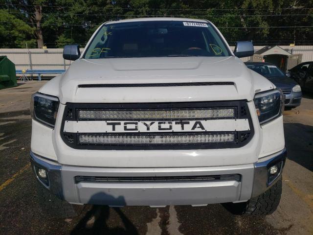 Photo 4 VIN: 5TFAW5F14FX451822 - TOYOTA TUNDRA CRE 