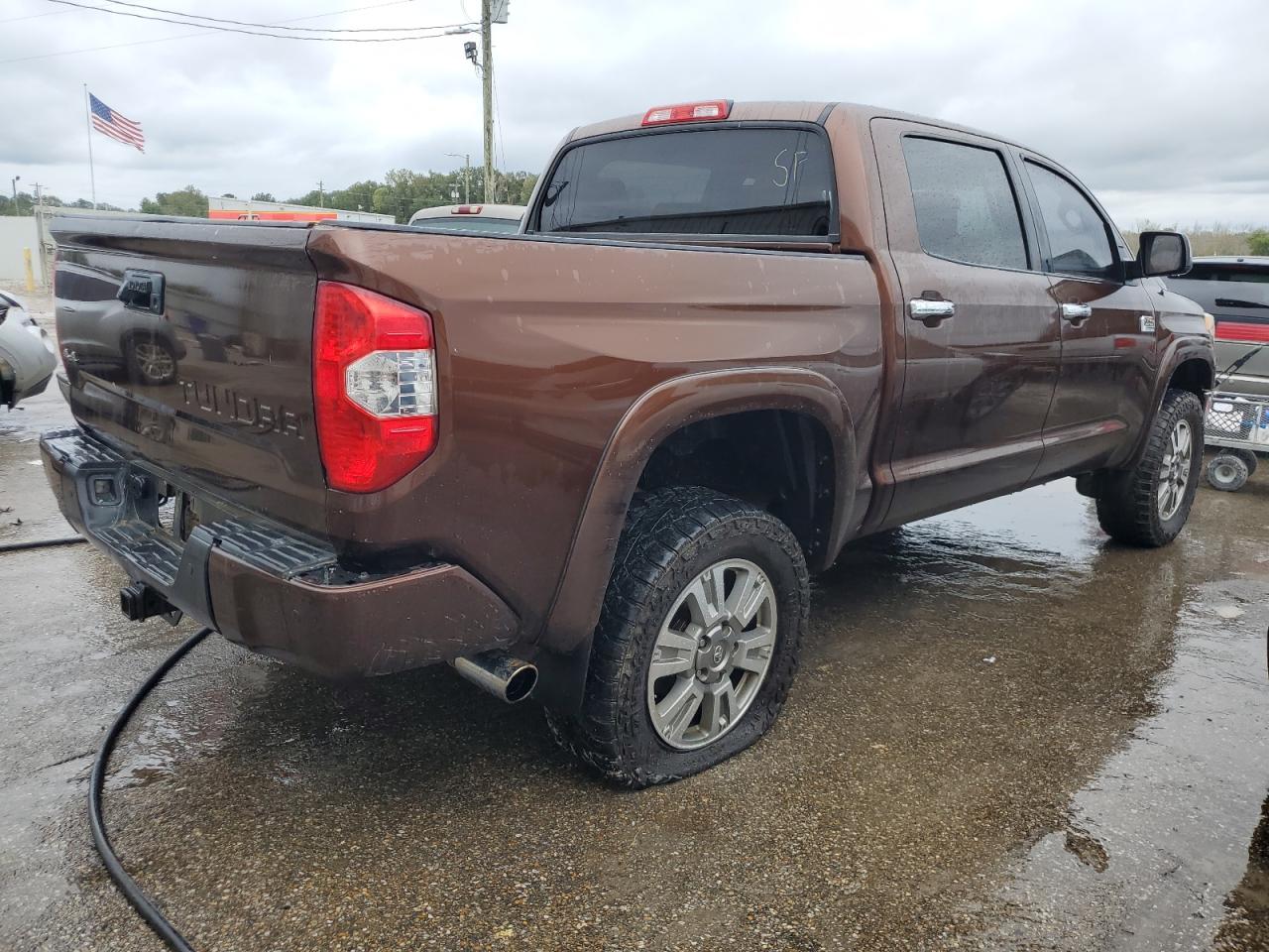 Photo 2 VIN: 5TFAW5F15FX432650 - TOYOTA TUNDRA 