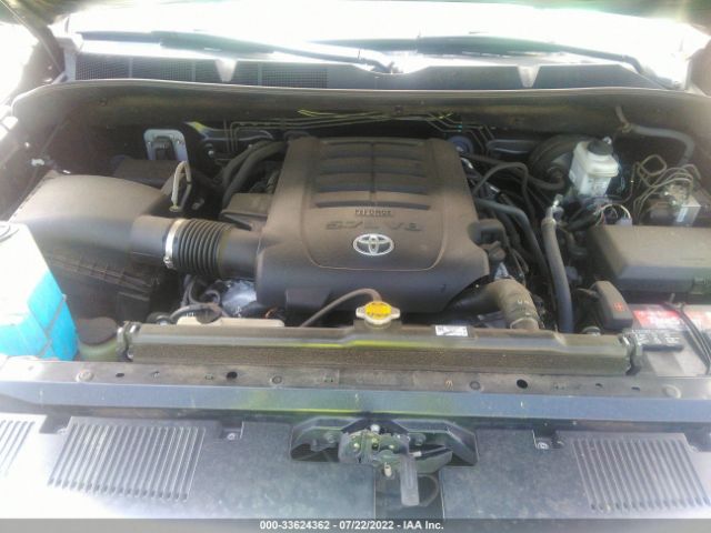 Photo 9 VIN: 5TFAW5F15GX536069 - TOYOTA TUNDRA 4WD TRUCK 