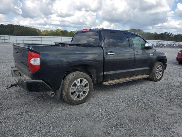 Photo 2 VIN: 5TFAW5F16GX557612 - TOYOTA TUNDRA CRE 