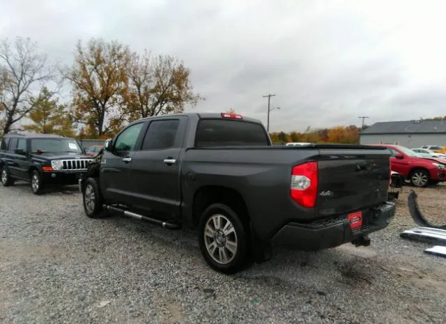 Photo 2 VIN: 5TFAW5F17FX464418 - TOYOTA TUNDRA 4WD TRUCK 