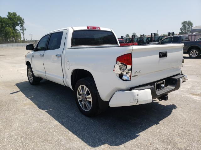 Photo 2 VIN: 5TFAW5F17HX608200 - TOYOTA TUNDRA CRE 