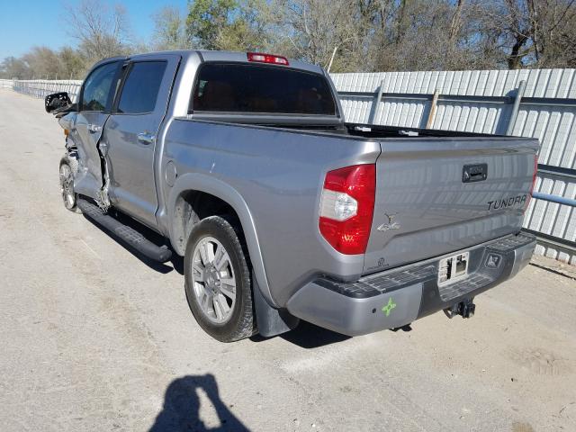 Photo 2 VIN: 5TFAW5F17HX639947 - TOYOTA TUNDRA CRE 