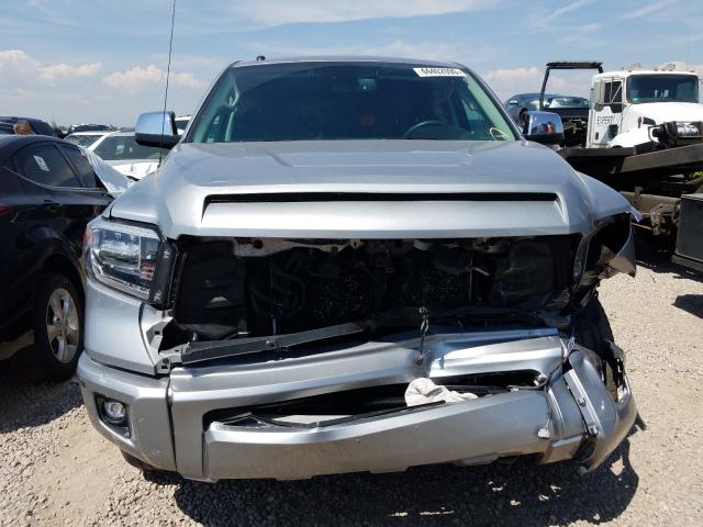 Photo 8 VIN: 5TFAW5F17JX728987 - TOYOTA TUNDRA CRE 