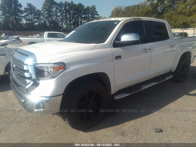 Photo 1 VIN: 5TFAW5F17JX770513 - TOYOTA TUNDRA 4WD 