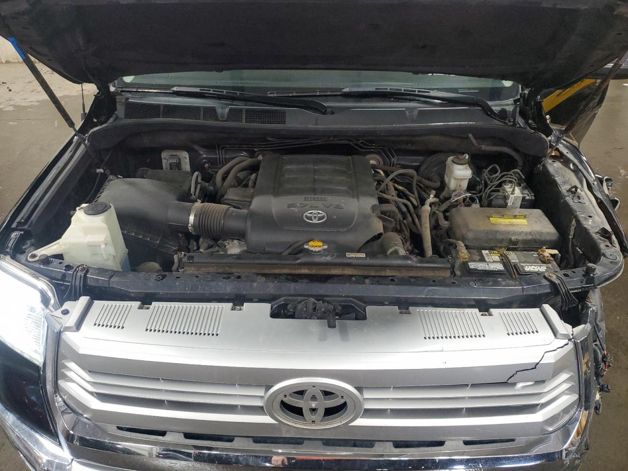 Photo 10 VIN: 5TFAW5F18FX463939 - TOYOTA TUNDRA 