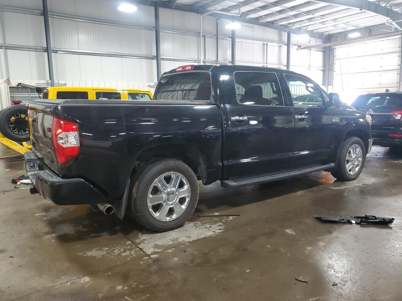 Photo 2 VIN: 5TFAW5F18FX463939 - TOYOTA TUNDRA 