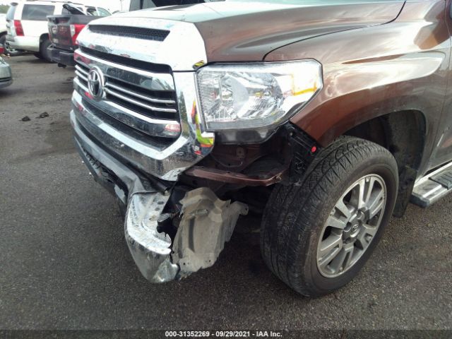 Photo 5 VIN: 5TFAW5F18HX662492 - TOYOTA TUNDRA 4WD 