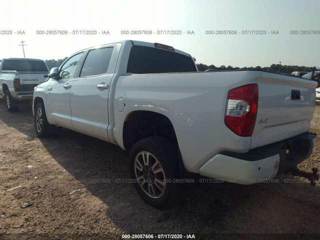 Photo 2 VIN: 5TFAW5F18JX690878 - TOYOTA TUNDRA 4WD 