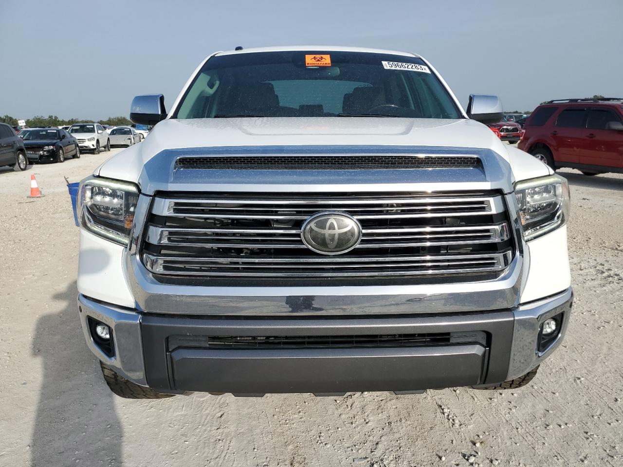 Photo 4 VIN: 5TFAW5F18JX719120 - TOYOTA TUNDRA 