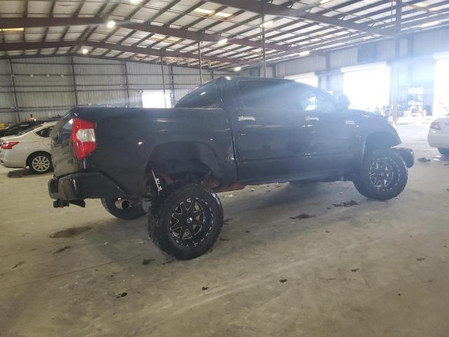 Photo 2 VIN: 5TFAW5F19GX530159 - TOYOTA TUNDRA CRE 