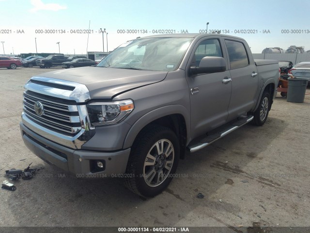 Photo 1 VIN: 5TFAW5F19JX736881 - TOYOTA TUNDRA 4WD 