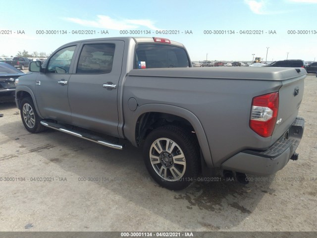 Photo 2 VIN: 5TFAW5F19JX736881 - TOYOTA TUNDRA 4WD 