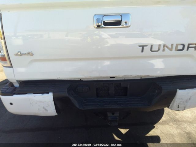 Photo 5 VIN: 5TFAW5F1XEX336317 - TOYOTA TUNDRA 4WD TRUCK 