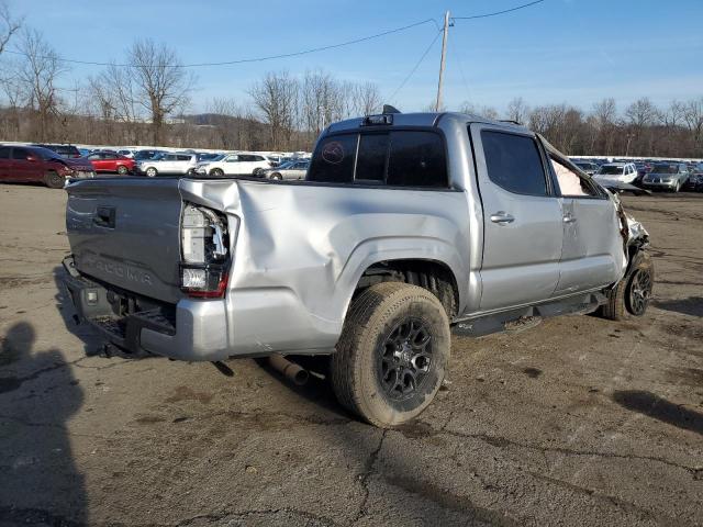 Photo 2 VIN: 5TFAX5GN0JX131341 - TOYOTA TACOMA 