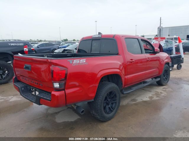 Photo 3 VIN: 5TFAX5GN0KX142986 - TOYOTA TACOMA DOU 