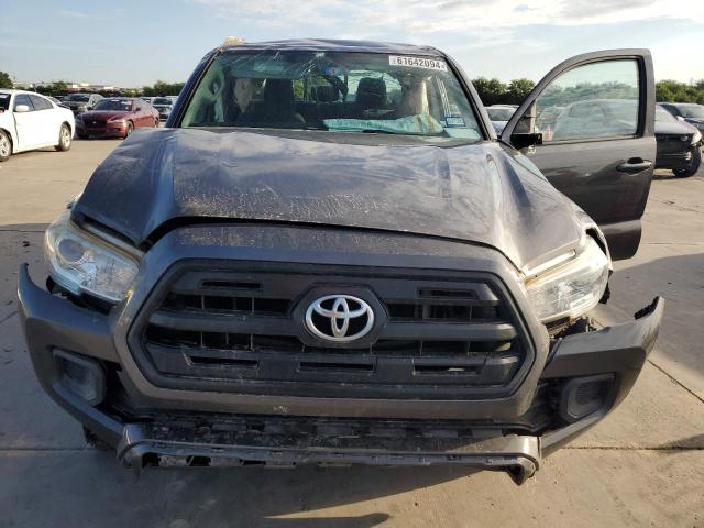 Photo 4 VIN: 5TFAX5GN1HX090339 - TOYOTA TACOMA DOU 