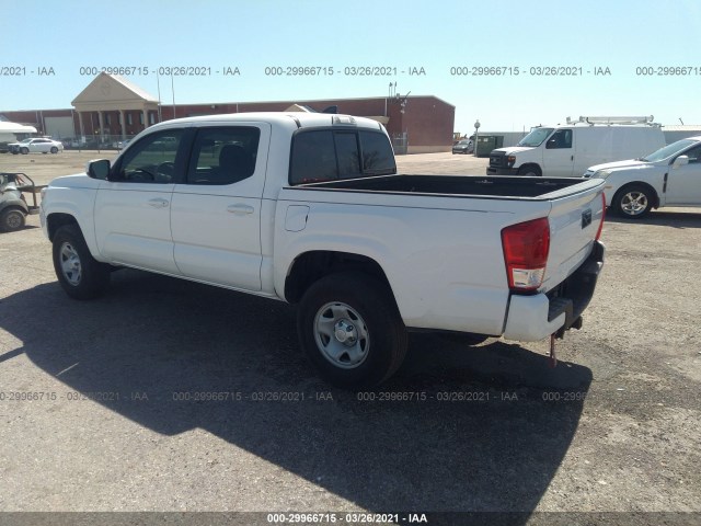 Photo 2 VIN: 5TFAX5GN1HX094696 - TOYOTA TACOMA 