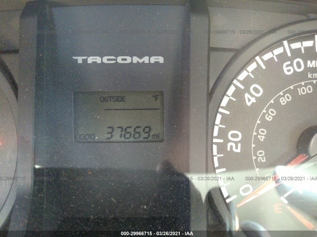 Photo 6 VIN: 5TFAX5GN1HX094696 - TOYOTA TACOMA 