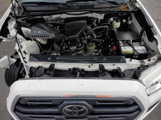 Photo 10 VIN: 5TFAX5GN1JX113866 - TOYOTA TACOMA DOU 